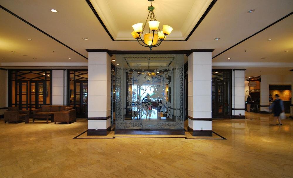 Le Grandeur Hotel Balikpapan Kültér fotó