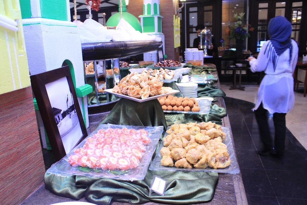 Le Grandeur Hotel Balikpapan Kültér fotó