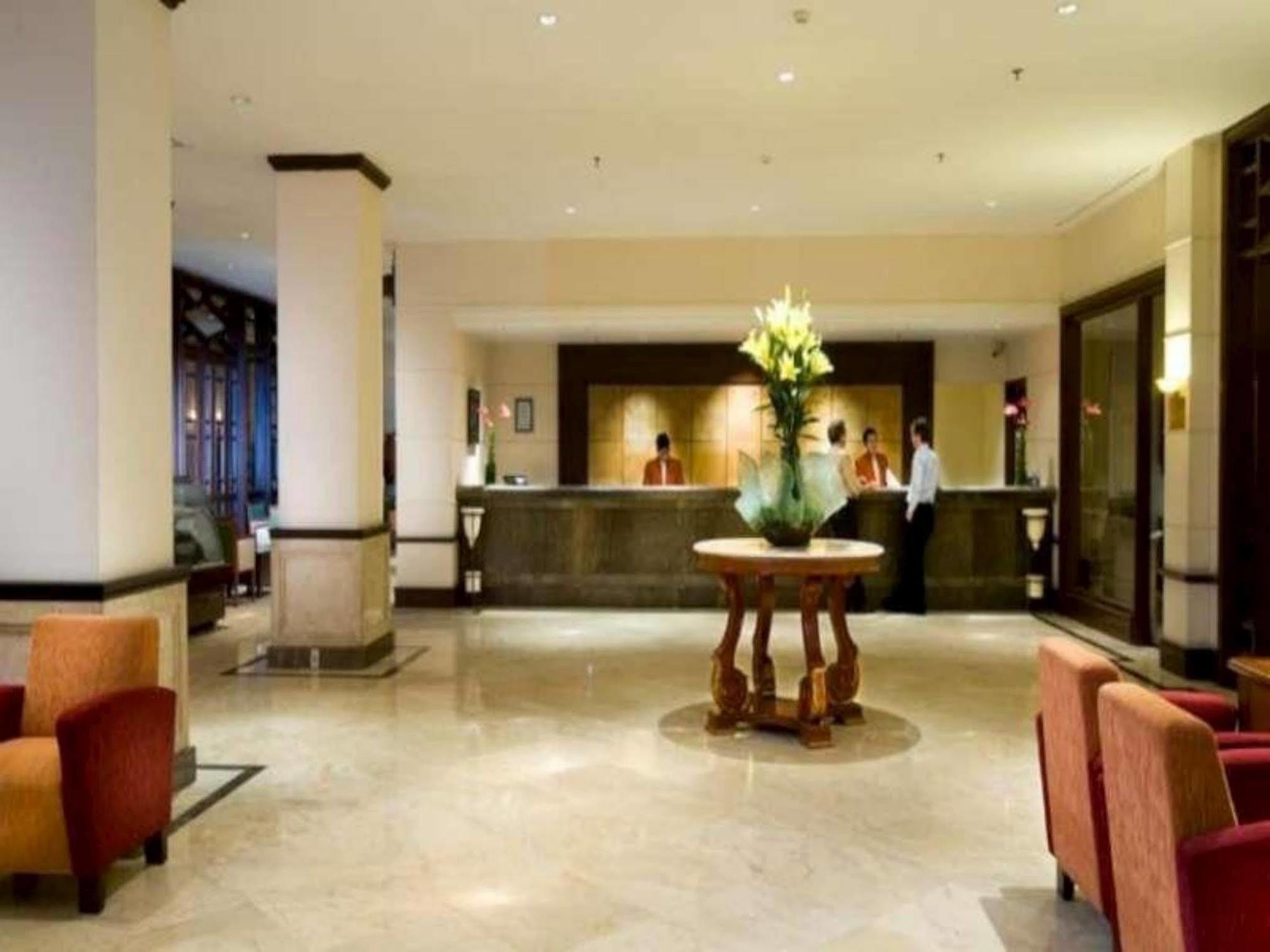 Le Grandeur Hotel Balikpapan Kültér fotó