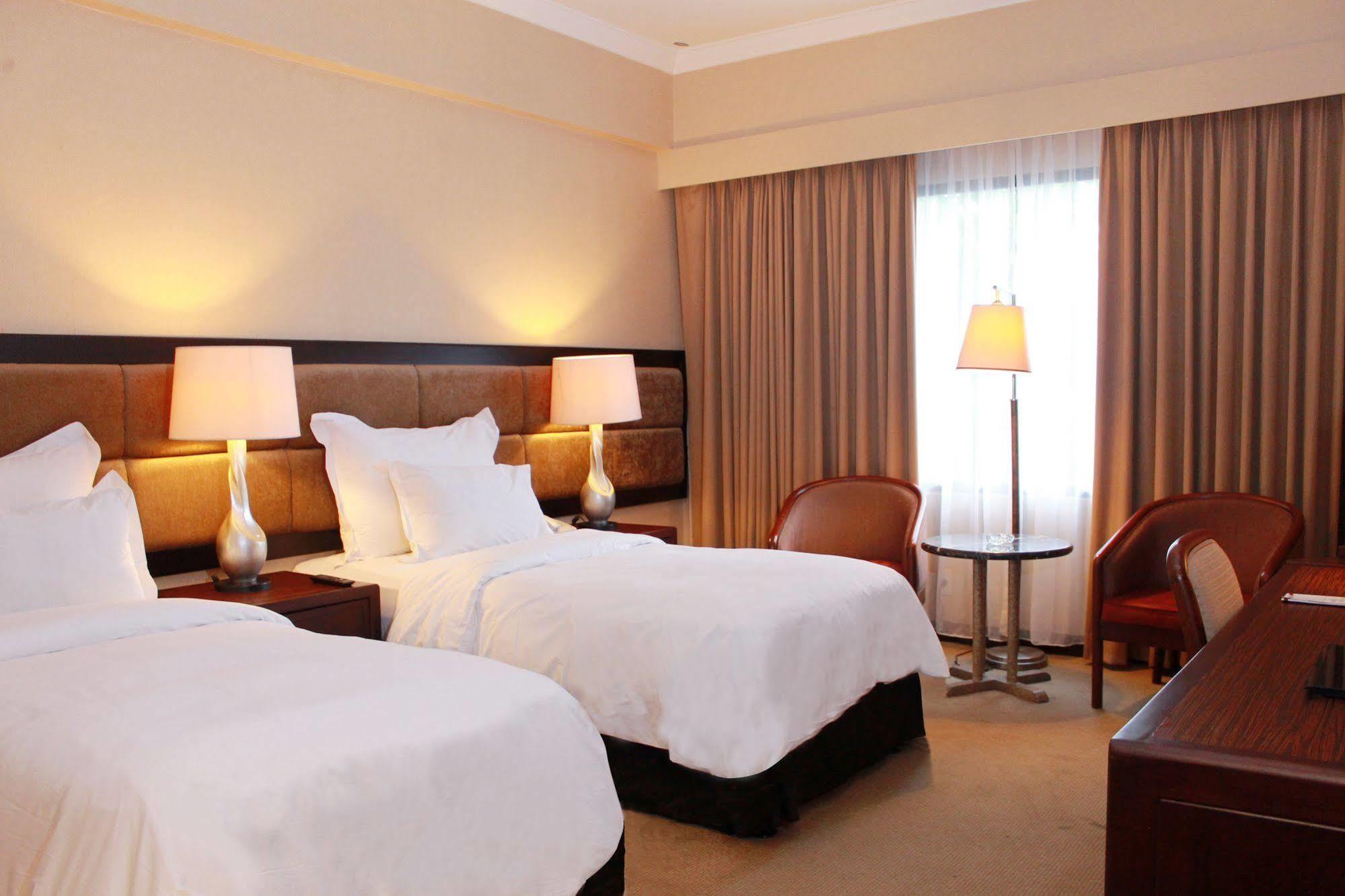 Le Grandeur Hotel Balikpapan Kültér fotó