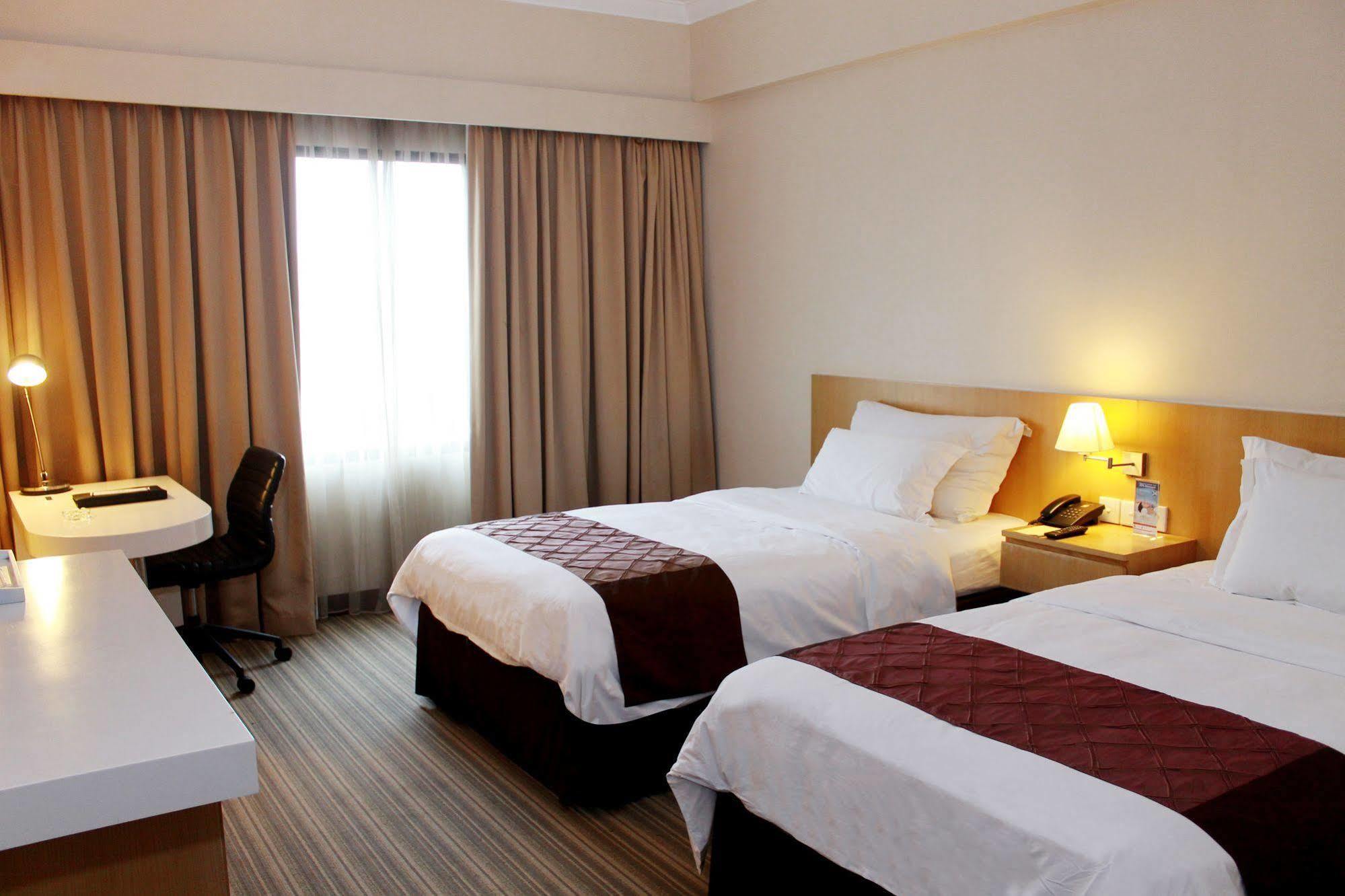 Le Grandeur Hotel Balikpapan Kültér fotó