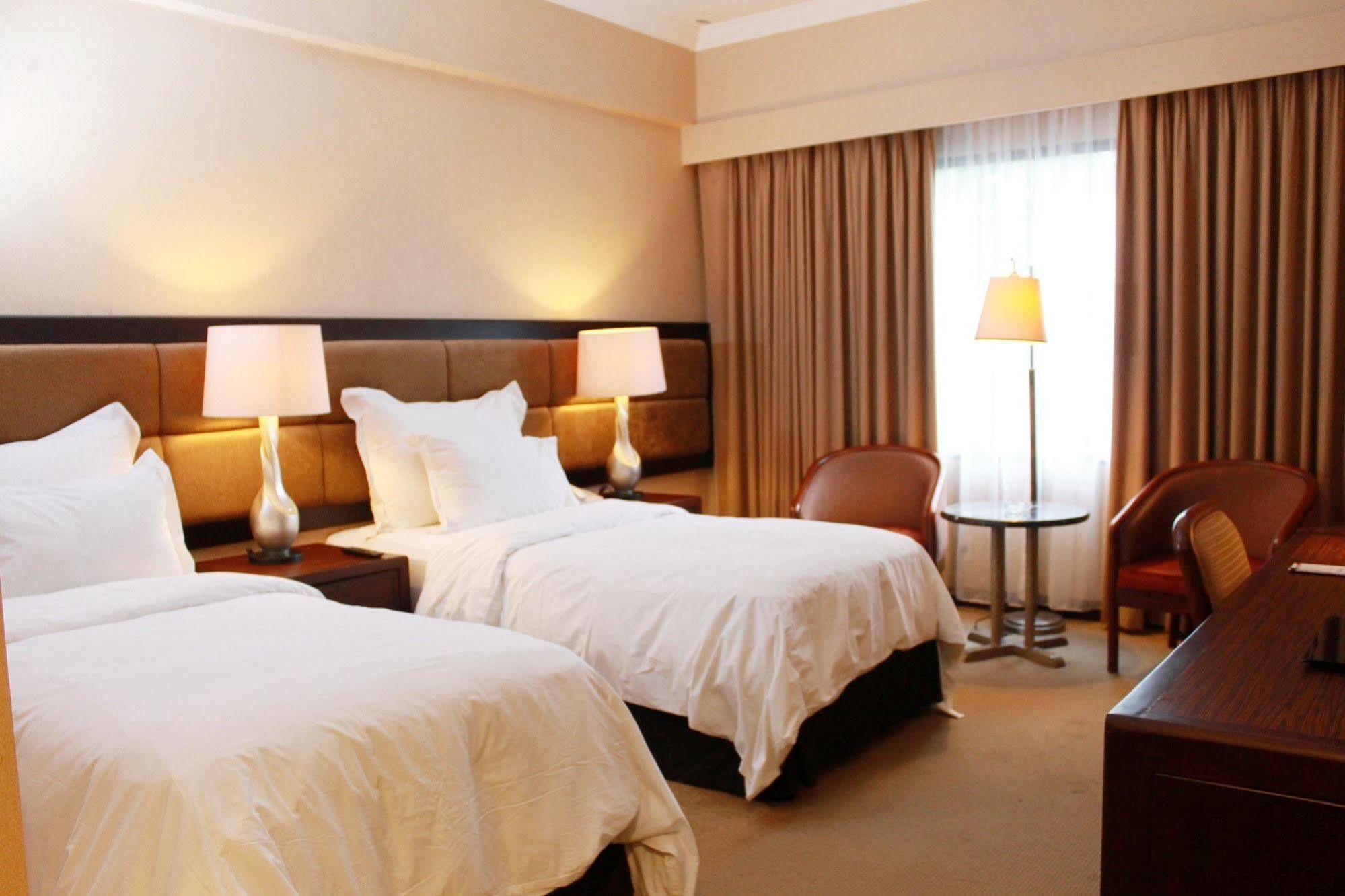 Le Grandeur Hotel Balikpapan Kültér fotó